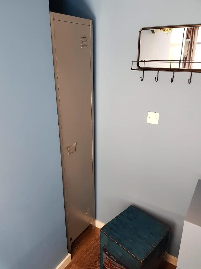Urban Vibes Guesthouse อัมสเตอร์ดัม ภายนอก รูปภาพ