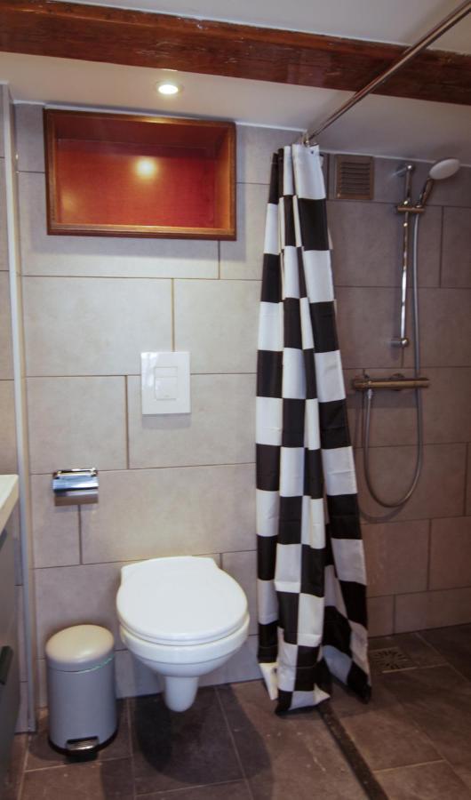 Urban Vibes Guesthouse อัมสเตอร์ดัม ภายนอก รูปภาพ